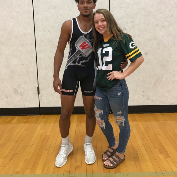 size 8 american eagle jeans - Picture 5 of 5